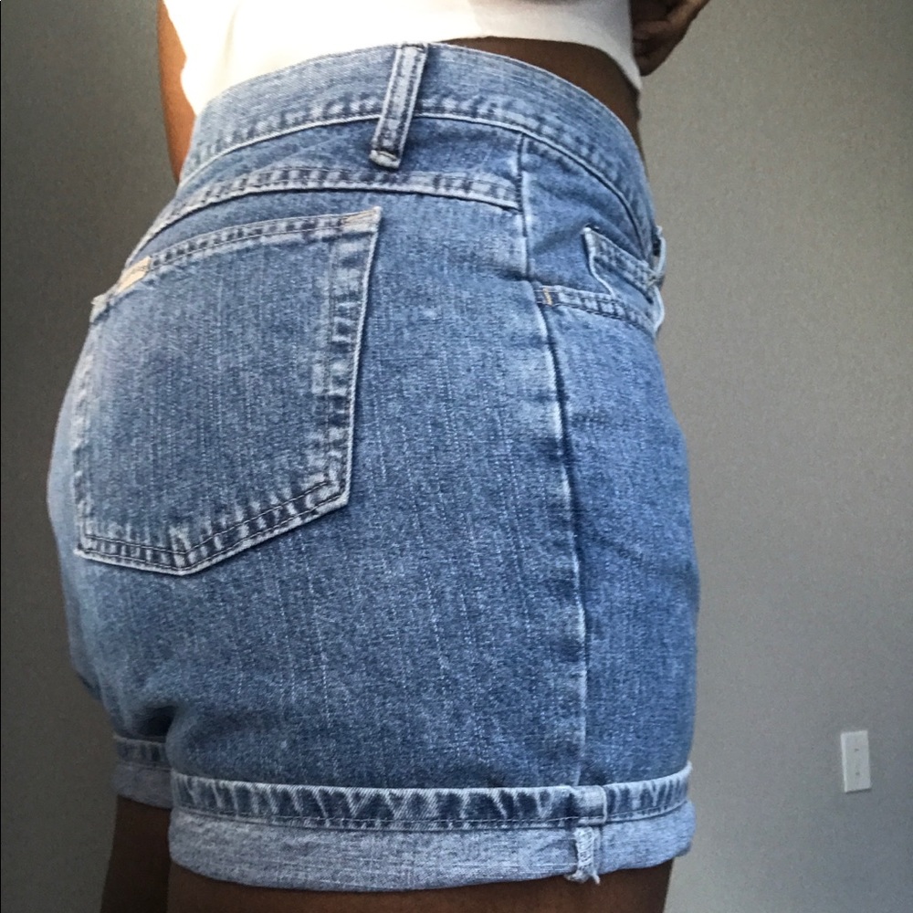 High Waist Denim Riders Shorts - Picture 3 of 4